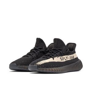Yeezy Oreo Sneakers 350 men’s size 6.5
